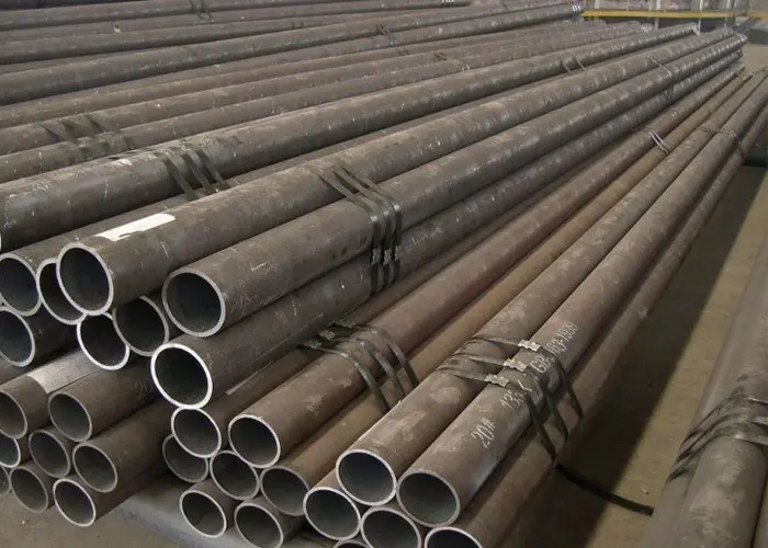 Quenching and tempering treatment of seamless steel pipe