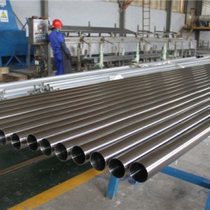 Stainless Steel Seamless Pipes / Tubes