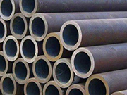 What problems arise from improper heat treatment of seamless steel pipes