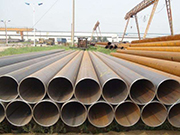 What are the precautions for welding industrial steel pipes